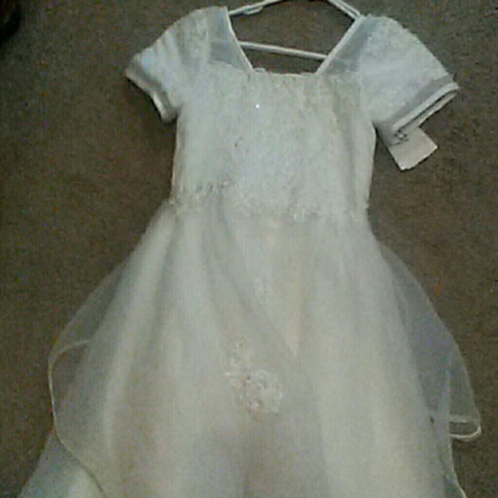 Dressale white bridesmaid/flower girl gown